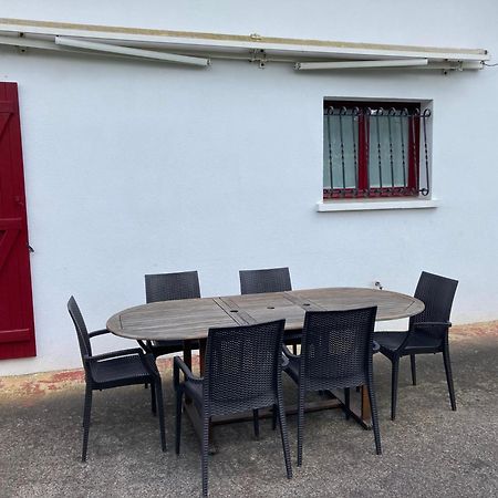 Maison Lore Mendi Elbarron Saint-Pee-sur-Nivelle Ngoại thất bức ảnh