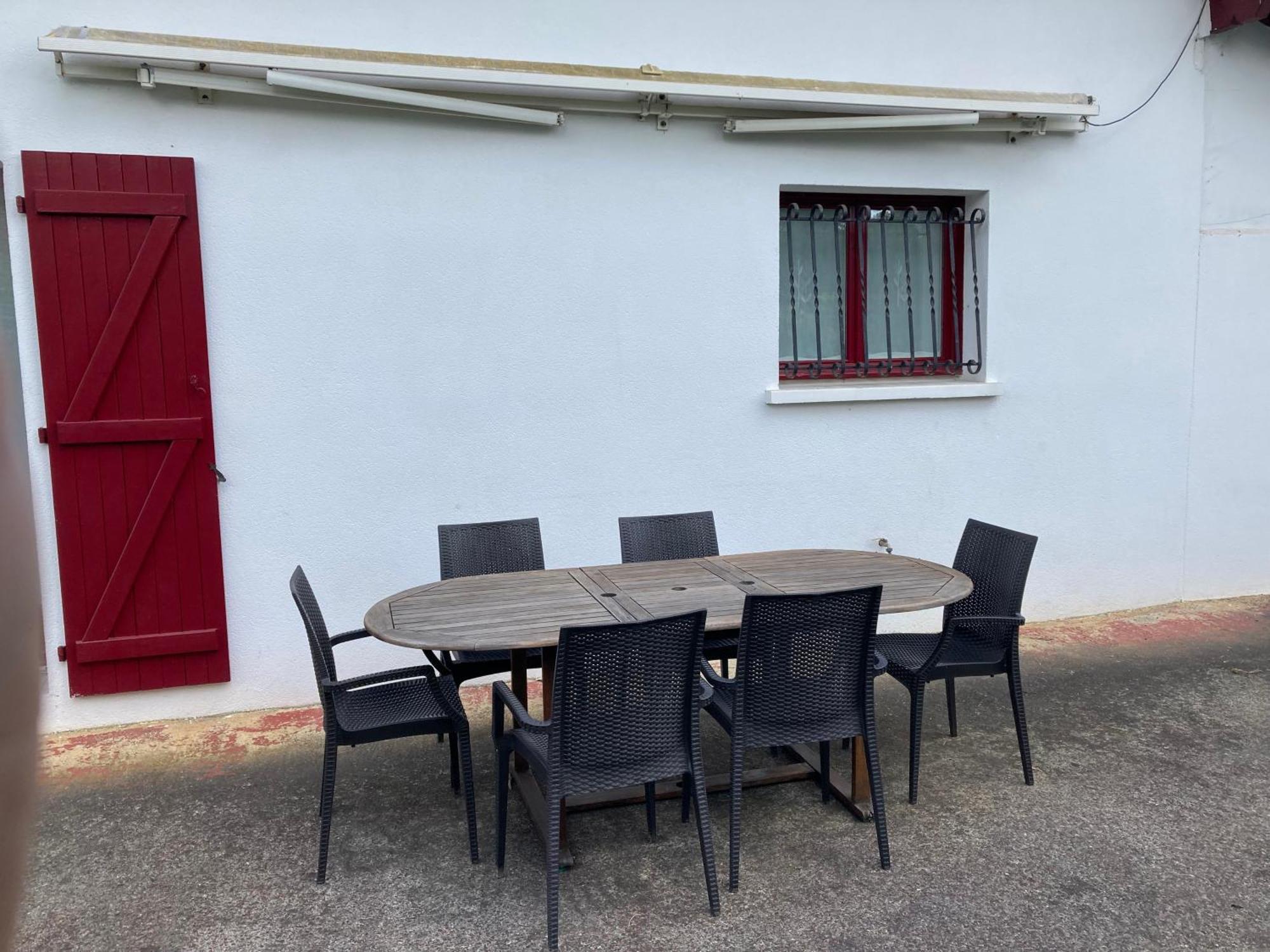 Maison Lore Mendi Elbarron Saint-Pee-sur-Nivelle Ngoại thất bức ảnh