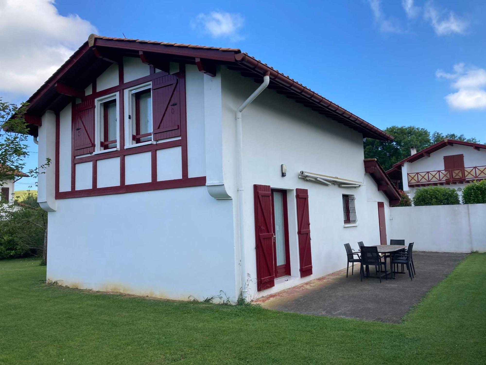 Maison Lore Mendi Elbarron Saint-Pee-sur-Nivelle Ngoại thất bức ảnh